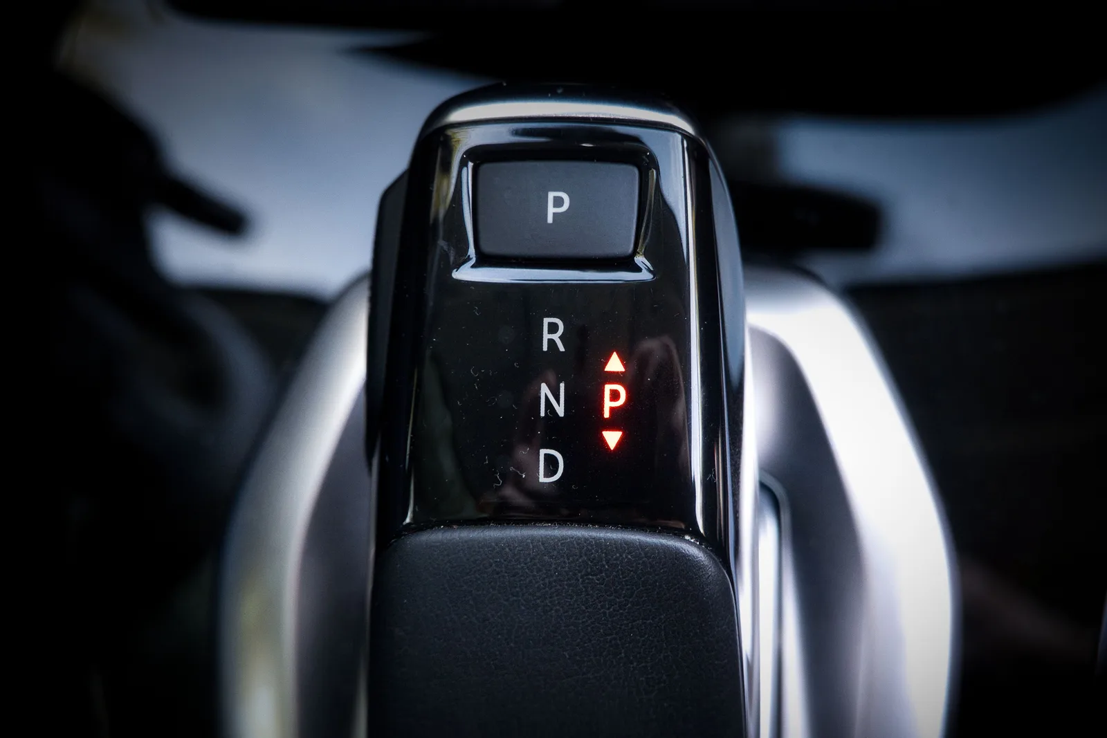 The gear lever of an automatic hire car