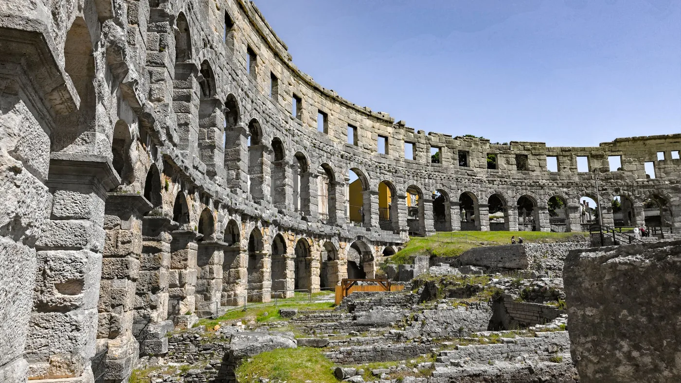Das römische Amphitheater in Pula