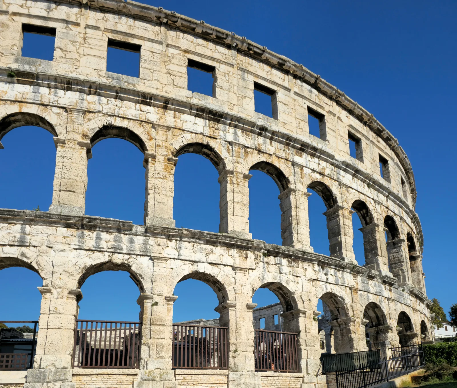 Das römische Amphitheater in Pula